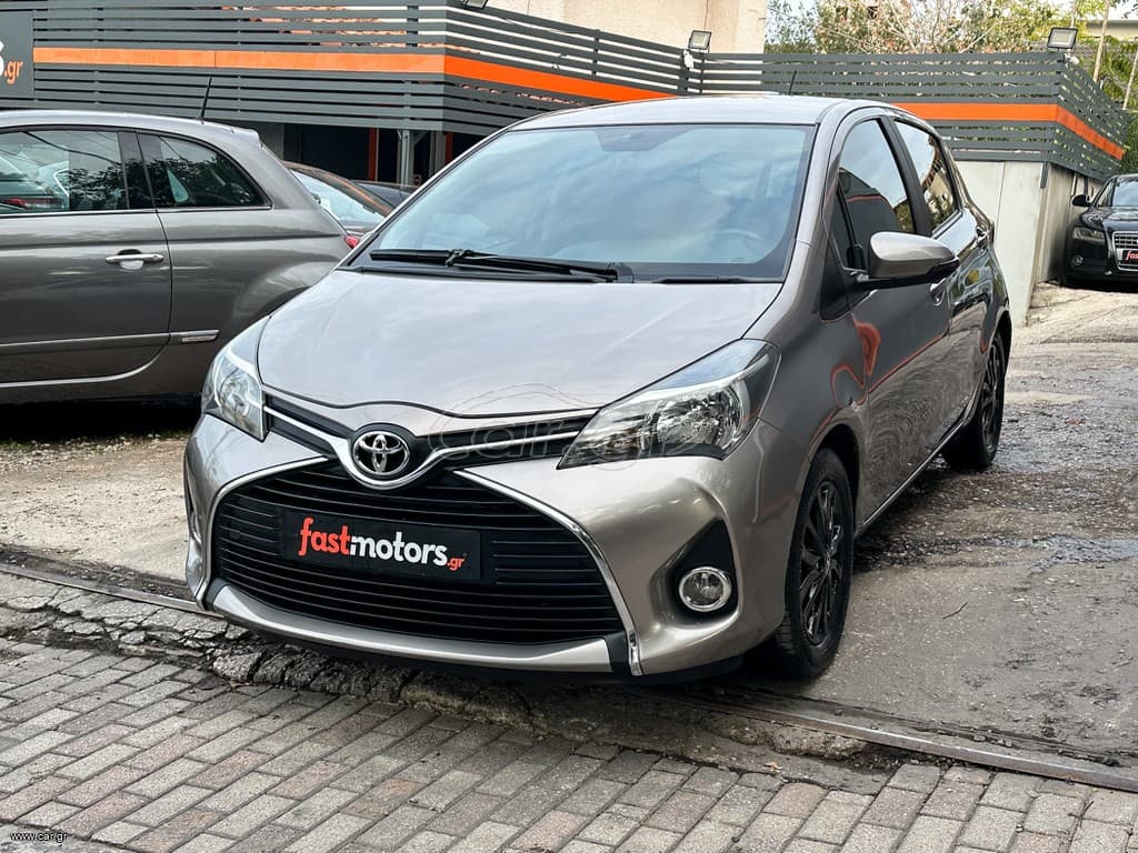 Toyota Yaris 2014 Ελληνικό, Οθόνη Carplay, Βιβλίο service thumbnail 3