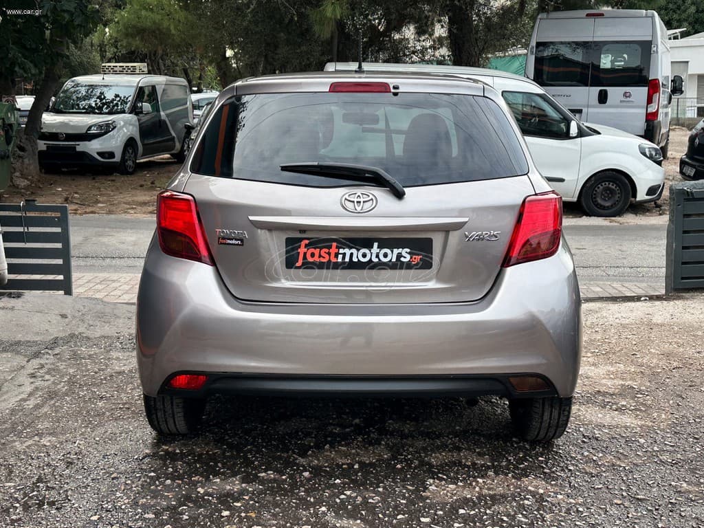 Toyota Yaris 2014 Ελληνικό, Οθόνη Carplay, Βιβλίο service thumbnail 6