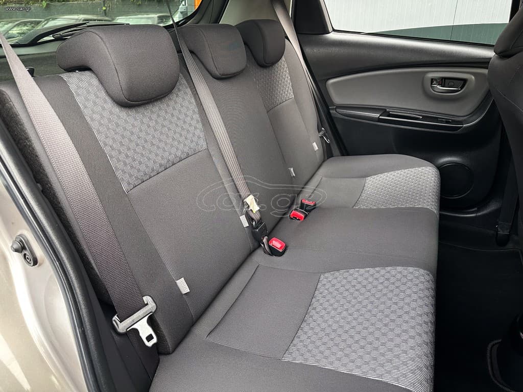 Toyota Yaris 2014 Ελληνικό, Οθόνη Carplay, Βιβλίο service thumbnail 15