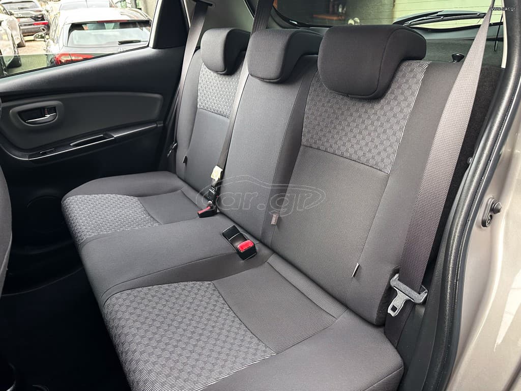 Toyota Yaris 2014 Ελληνικό, Οθόνη Carplay, Βιβλίο service thumbnail 16