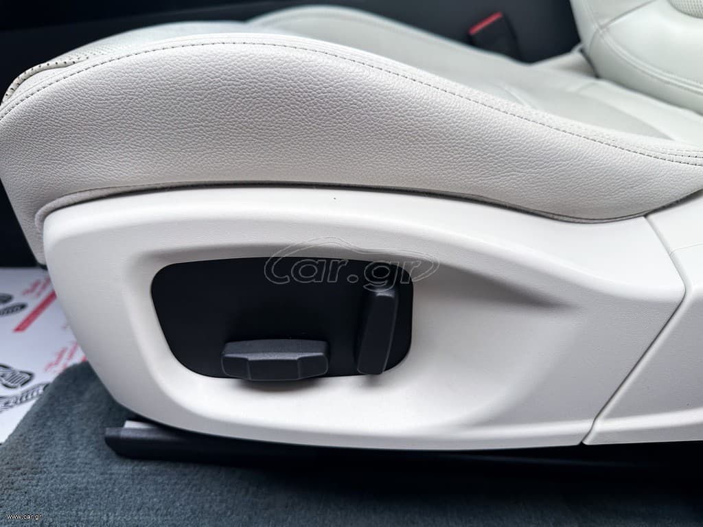 Jaguar E-Pace 2021 Ελληνικό,1ο Χέρι,Panorama,Ψηφιακό κοντέρ,AWD,Βιβλίο thumbnail 22