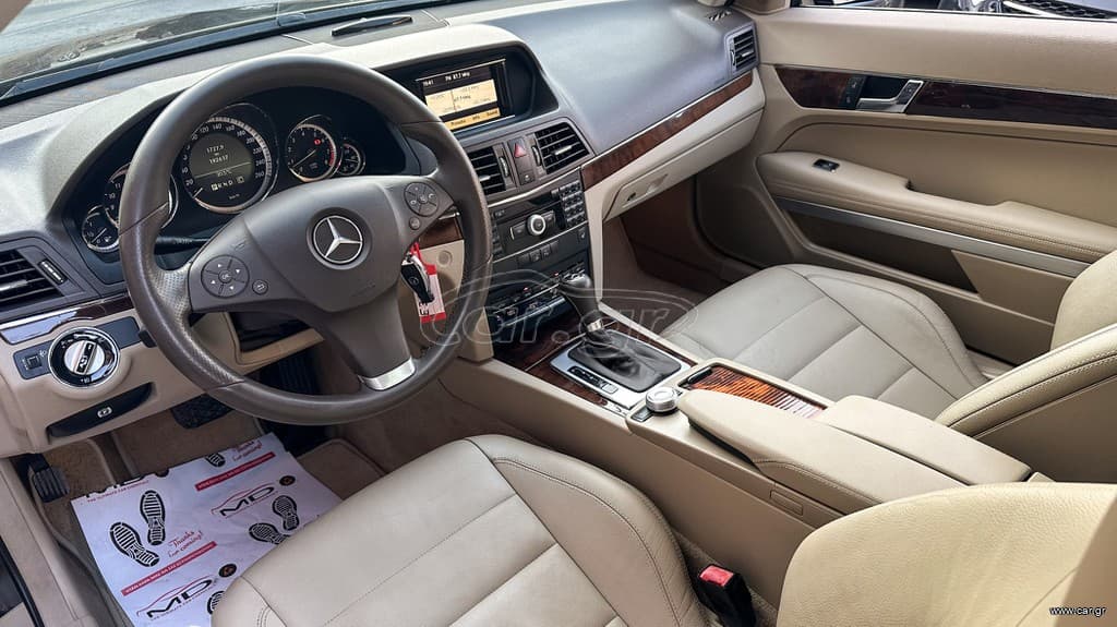 Mercedes-Benz E 350 2009 Coupe, CGI, BlueEfficiency, V6, Ελληνικό, Βιβλίο service thumbnail 12