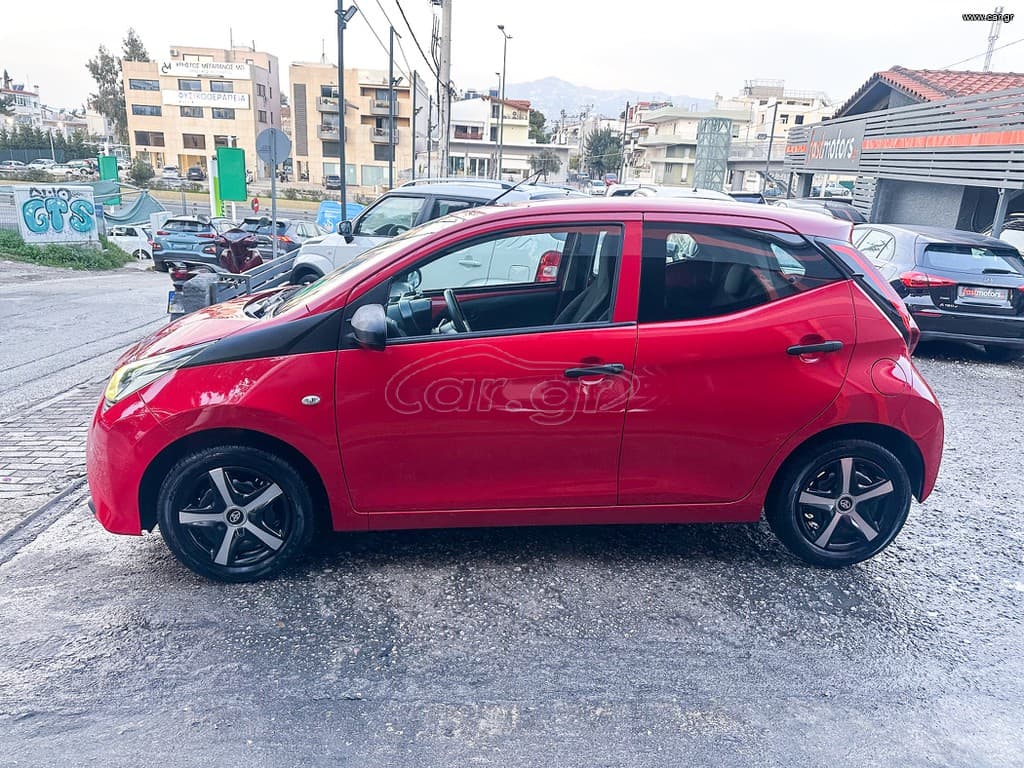 Toyota Aygo 2019 Ελληνικό,1ο Χέρι,Οθόνη Carplay,Βιβλίο service,2 Ετη Εγγύηση thumbnail 4