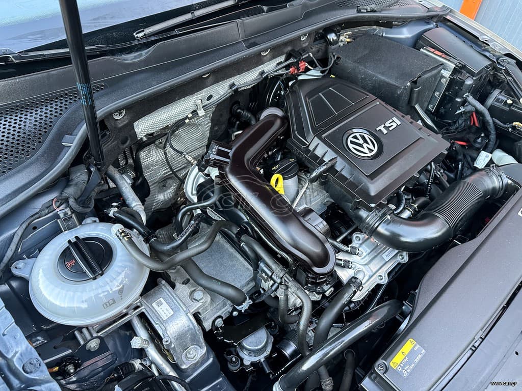 Volkswagen Golf 2017 Ελληνικό, 1ο Χέρι, Οθόνη Carplay, Βιβλίο,2 Ετη εγγύηση thumbnail 38