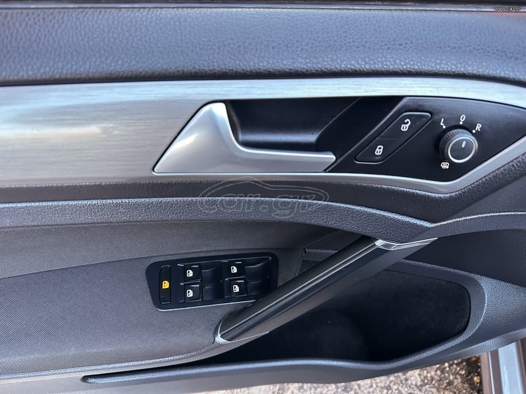 Volkswagen Golf 2017 Ελληνικό, 1ο Χέρι, Οθόνη Carplay, Βιβλίο,2 Ετη εγγύηση thumbnail 19