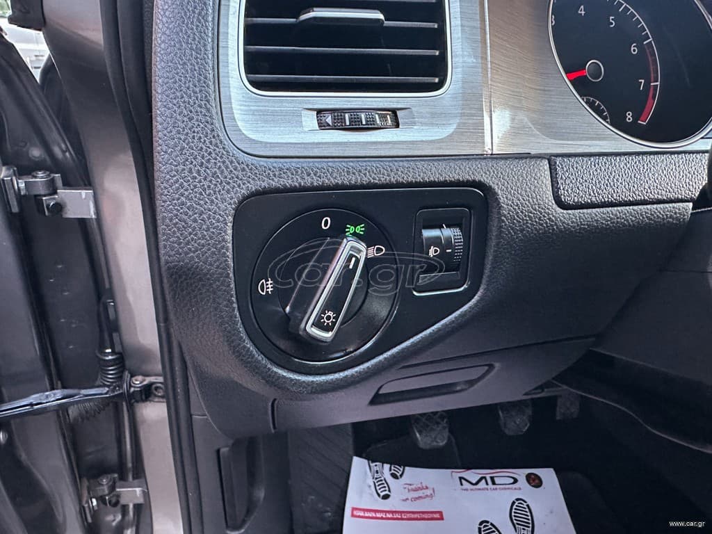 Volkswagen Golf 2017 Ελληνικό, 1ο Χέρι, Οθόνη Carplay, Βιβλίο,2 Ετη εγγύηση thumbnail 20