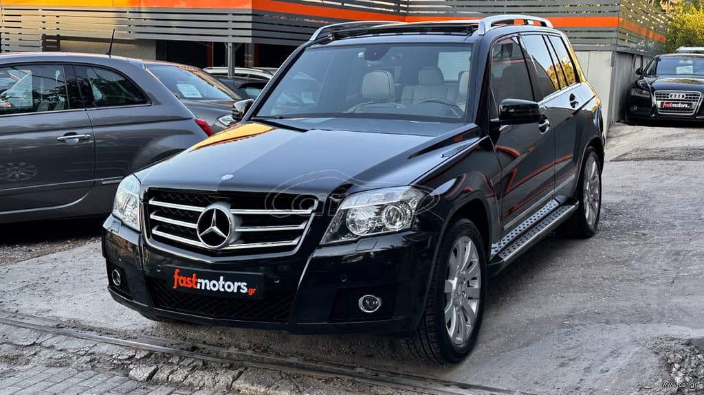 Mercedes-Benz GLK 300 2009 Ελληνικό, 1ο Χέρι, 4MATIC, Panorama, Δέρμα,Οθόνη, Βιβλίο thumbnail 3