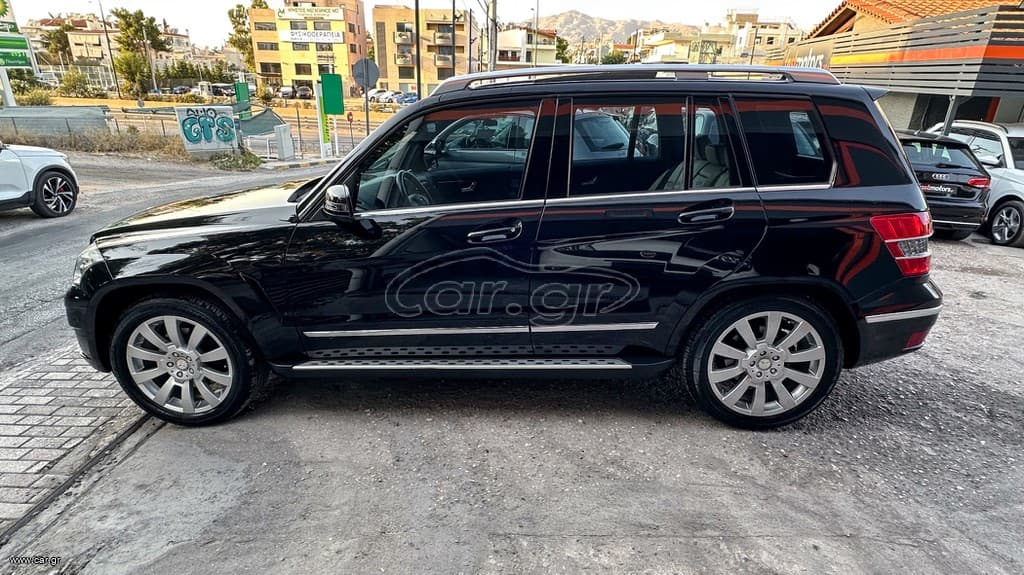 Mercedes-Benz GLK 300 2009 Ελληνικό, 1ο Χέρι, 4MATIC, Panorama, Δέρμα,Οθόνη, Βιβλίο thumbnail 4