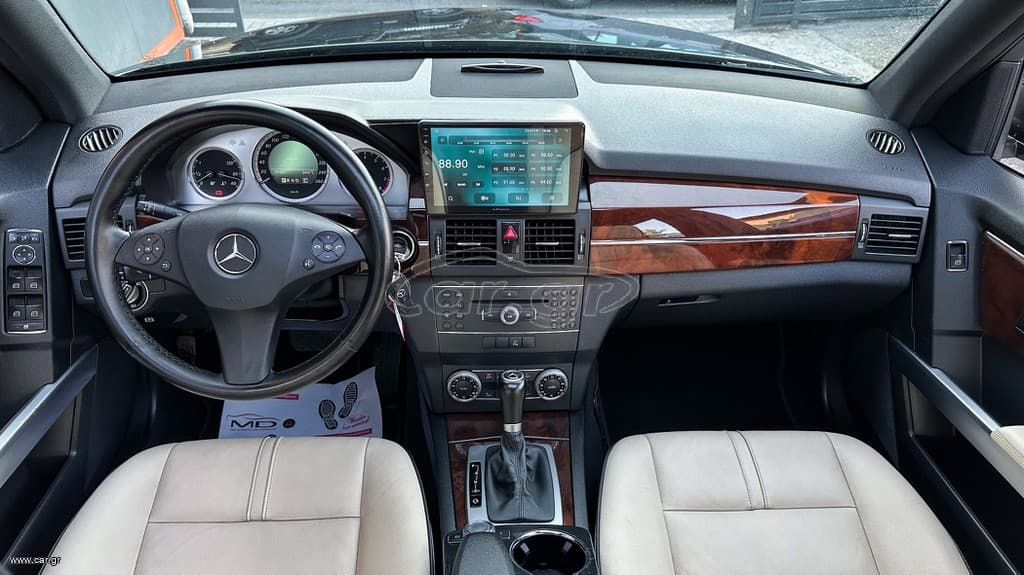 Mercedes-Benz GLK 300 2009 Ελληνικό, 1ο Χέρι, 4MATIC, Panorama, Δέρμα,Οθόνη, Βιβλίο thumbnail 17