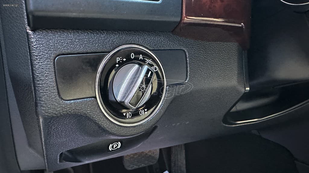 Mercedes-Benz GLK 300 2009 Ελληνικό, 1ο Χέρι, 4MATIC, Panorama, Δέρμα,Οθόνη, Βιβλίο thumbnail 22