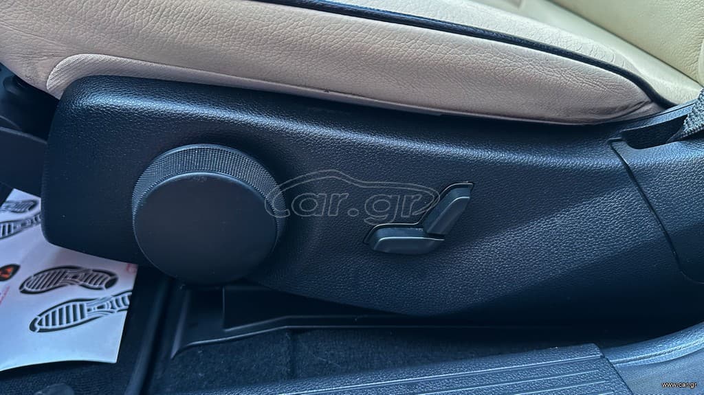 Mercedes-Benz GLK 300 2009 Ελληνικό, 1ο Χέρι, 4MATIC, Panorama, Δέρμα,Οθόνη, Βιβλίο thumbnail 25