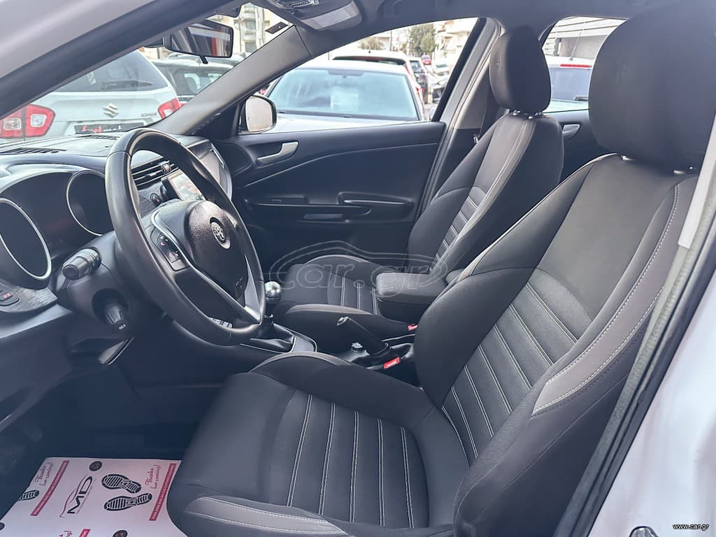 Alfa Romeo Giulietta 2021 Ελληνικό, 1ο Χέρι, Οθόνη Carplay, Βιβλίο,2 Ετη εγγύηση thumbnail 12