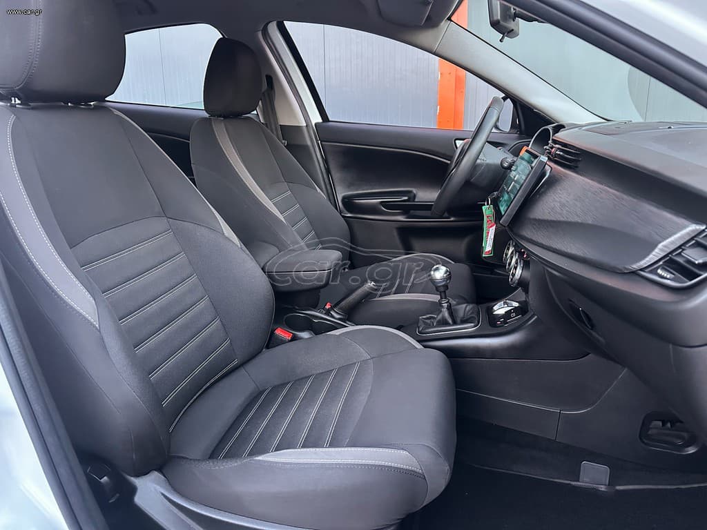 Alfa Romeo Giulietta 2021 Ελληνικό, 1ο Χέρι, Οθόνη Carplay, Βιβλίο,2 Ετη εγγύηση thumbnail 14