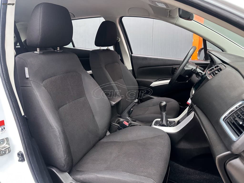 Suzuki SX4 S-Cross 2019 Ελληνικό, 1ο Χέρι, Οθονη CarPlay, Βιβλίο, 2ΕτηΕγγύηση thumbnail 14
