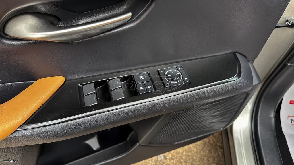 Lexus UX 2021 250h, Luxury, Ελληνικό, 1ο Χέρι,Βιβλίο,2 Ετη  Εγγύηση thumbnail 17