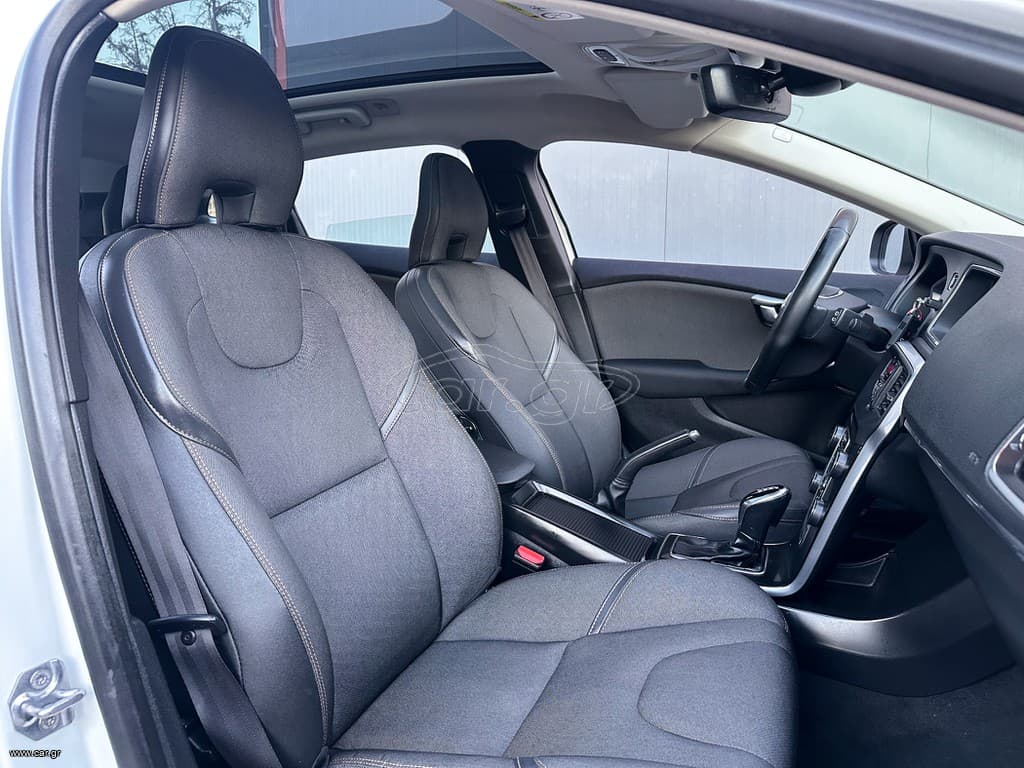 Volvo V40 Cross Country 2019 Ελληνικό, 1ο Χέρι, PANORAMA, Βιβλίο service, 2 Ετη Εγγύηση thumbnail 15