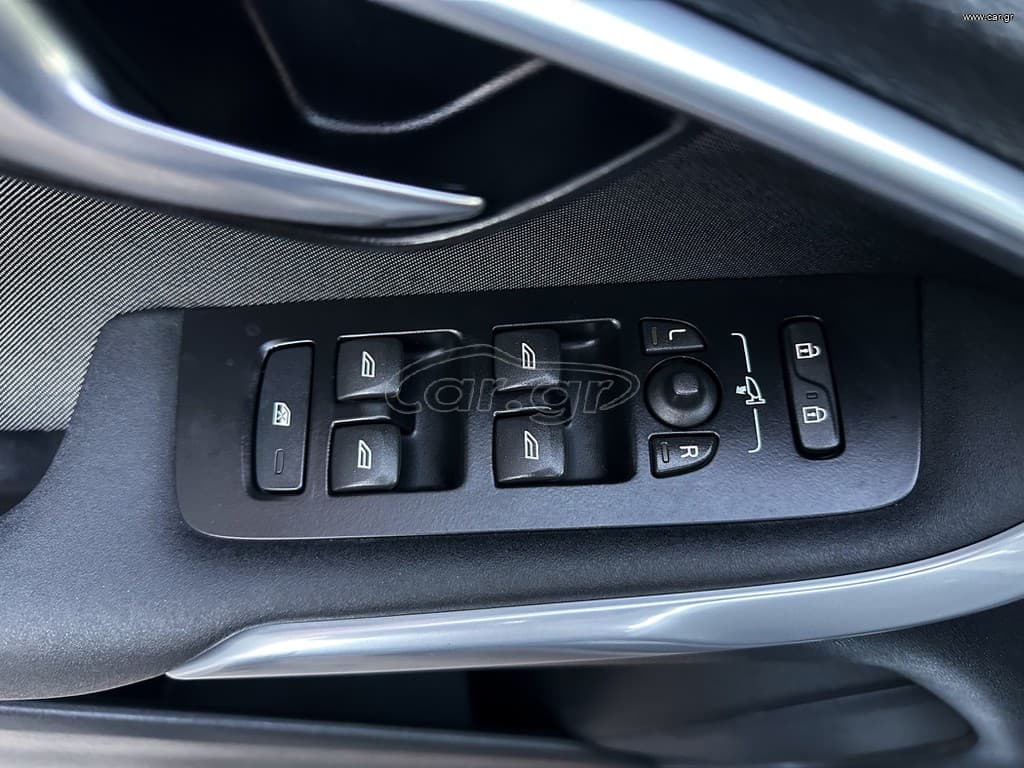 Volvo V40 Cross Country 2019 Ελληνικό, 1ο Χέρι, PANORAMA, Βιβλίο service, 2 Ετη Εγγύηση thumbnail 21