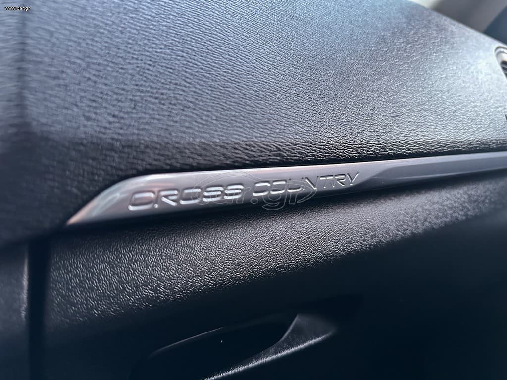 Volvo V40 Cross Country 2019 Ελληνικό, 1ο Χέρι, PANORAMA, Βιβλίο service, 2 Ετη Εγγύηση thumbnail 33