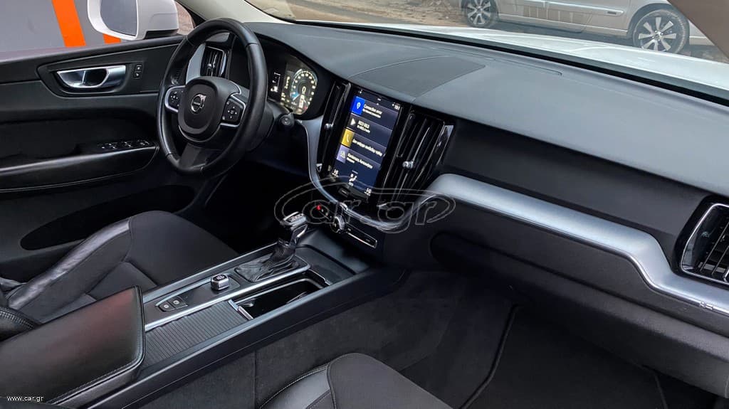 Volvo XC 60 2018 Ελληνικό, D4 AWD, Momentum, 1ο Χέρι, Βιβλίο,2 Ετη Εγγύηση thumbnail 17