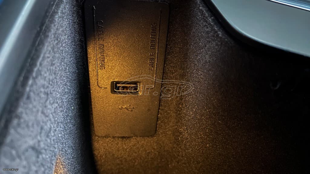 Volvo XC 60 2018 Ελληνικό, D4 AWD, Momentum, 1ο Χέρι, Βιβλίο,2 Ετη Εγγύηση thumbnail 41