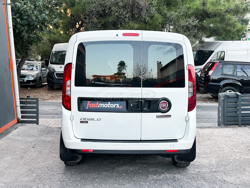 Fiat Doblo 2018 Doblo,1οΧέρι,Pack Tecnico,Οθόνη Carplay,Βιβλίο,2 Ετη Εγγύηση thumbnail 6