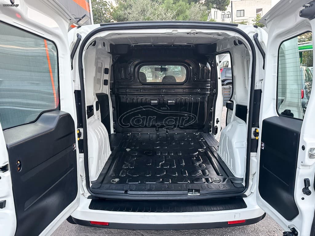 Fiat Doblo 2018 Doblo,1οΧέρι,Pack Tecnico,Οθόνη Carplay,Βιβλίο,2 Ετη Εγγύηση thumbnail 17