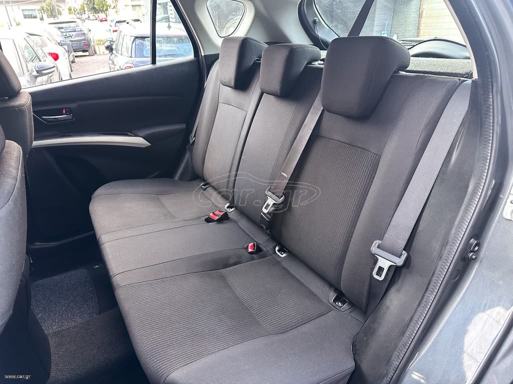 Suzuki SX4 S-Cross 2019 Ελληνικό, 1ο Χέρι, Οθονη CarPlay, Βιβλίο, 2ΕτηΕγγύηση thumbnail 16
