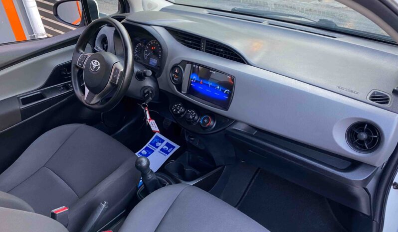 Toyota Yaris ’18 Ελληνικό, 1ο Χέρι, Οθόνη CarPlay, Βιβλίο, Εγγύηση full