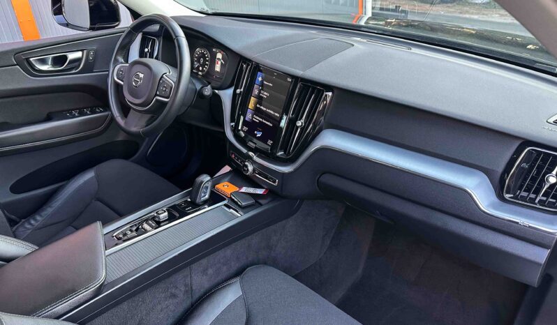 Volvo XC 60 2021 Ελληνικό, B4 AWD, Momentum Pro MHEV, 1ο Χέρι, Εγγύηση full