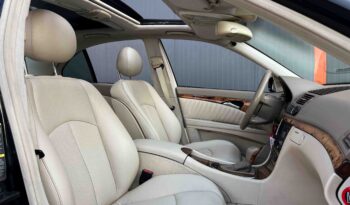Mercedes-Benz E 200 2003 Ελληνικό, Panorama, Αερανάρτηση, Δέρμα, Οθόνη, Βιβλίο full