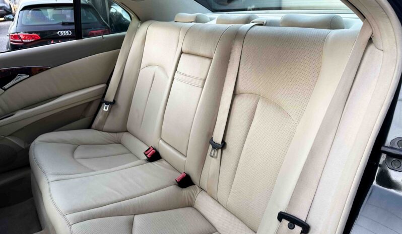 Mercedes-Benz E 200 2003 Ελληνικό, Panorama, Αερανάρτηση, Δέρμα, Οθόνη, Βιβλίο full