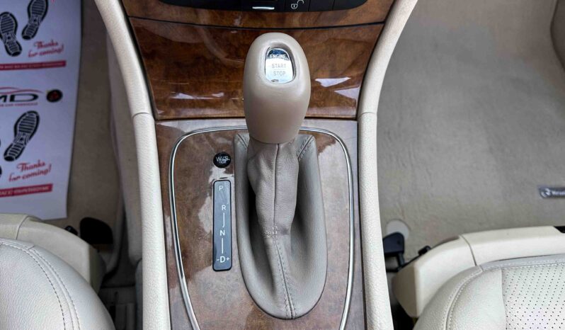 Mercedes-Benz E 200 2003 Ελληνικό, Panorama, Αερανάρτηση, Δέρμα, Οθόνη, Βιβλίο full