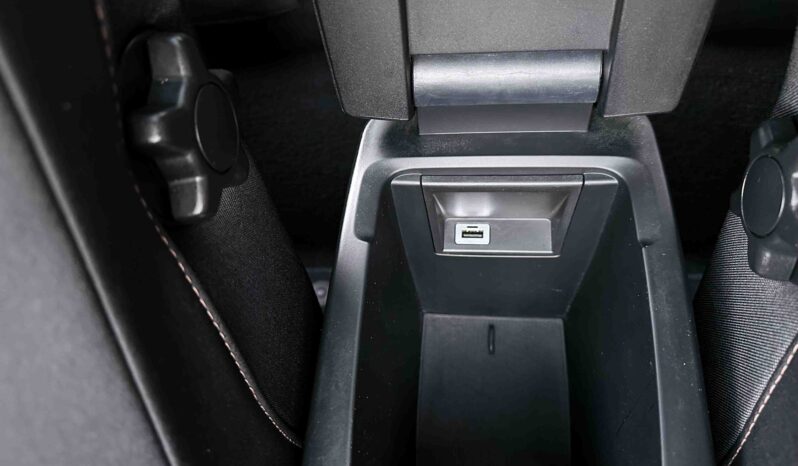 Volvo V40 ’19, Cross Country Ελληνικό, 1ο Χέρι, PANORAMA , Βιβλίο service, Εγγύηση full