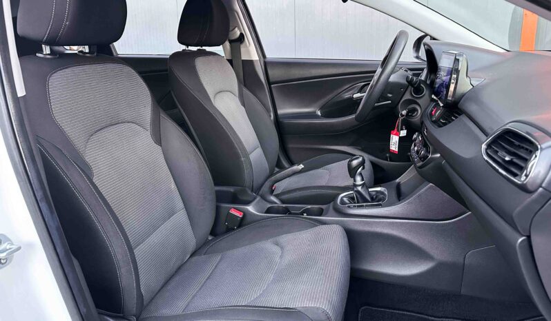 Hyundai i 30 2019 Ελληνικό, 1ο Χέρι, Οθόνη Carplay, Βιβλίο service, Εγγύηση full