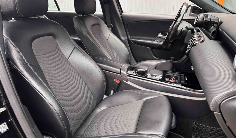 Mercedes-Benz A 180, ’20 Ελληνικής αντιπροσωπείας, 1ο Χέρι, Βιβλίο service, Εγγύηση full