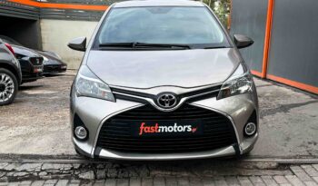 Toyota Yaris 2014 Ελληνικό, Οθόνη Carplay, Βιβλίο service full