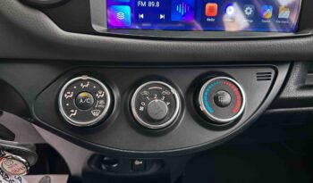 Toyota Yaris 2014 Ελληνικό, Οθόνη Carplay, Βιβλίο service full