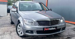 Mercedes-Benz C 180, ’08 Ελληνικής αντιπροσωπείας, Οθόνη Carplay, Βιβλίο service
