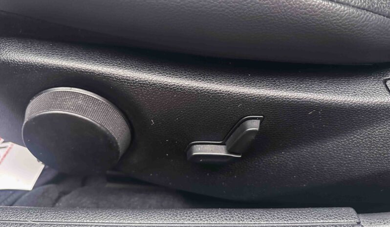 Mercedes-Benz C 180, ’08 Ελληνικής αντιπροσωπείας, Οθόνη Carplay, Βιβλίο service full