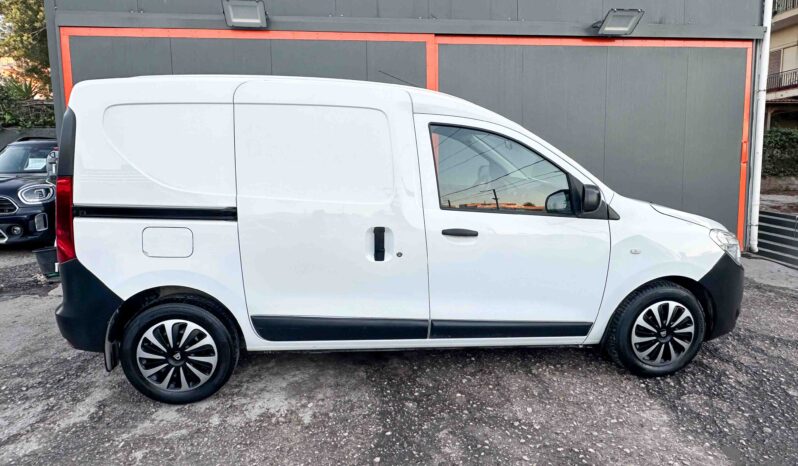 Dacia Dokker 2019, 1ο χέρι, Ελληνικό, Οθόνη Carplay, Βιβλίο service full