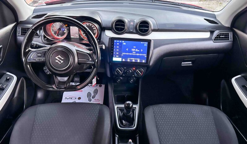 Suzuki Swift 2019 Ελληνικό,1ο Χέρι, Οθονη CarPlay, Βιβλίο, Εγγύηση full