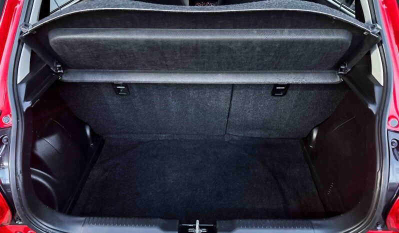 Suzuki Swift 2019 Ελληνικό,1ο Χέρι, Οθονη CarPlay, Βιβλίο, Εγγύηση full